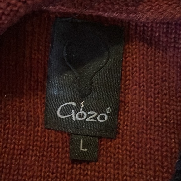 Sweater - Picture 2 of 2